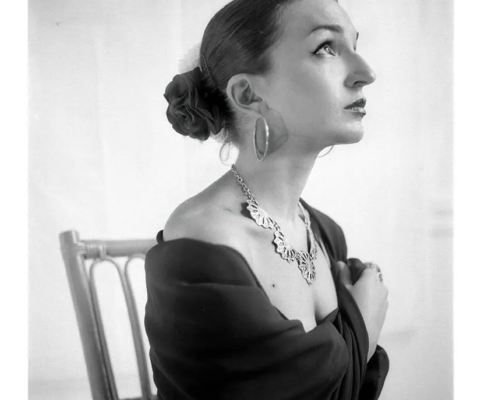 La maestra di danza. Scatto di medio formato con Rolleiflex Tessar 3.5, ©Annamaria Amura Photo
