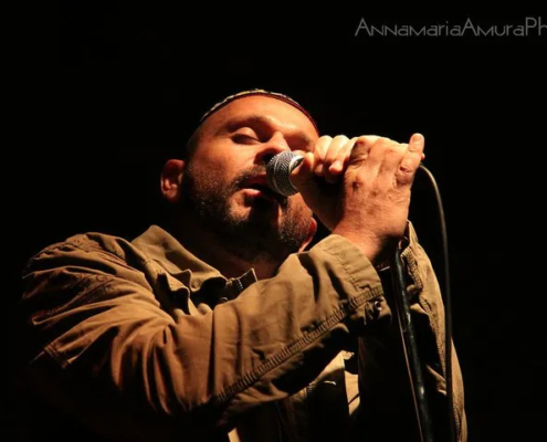 Raiz e Almamegretta live. © Annamaria Amura