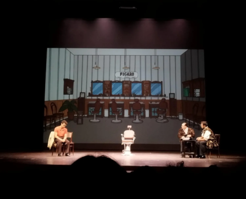 Spettacolo "Sua Maestà la Rossini" presso il teatro Rossini di Pesaro. Scenografie realizzate dagli studenti di arti figurative del liceo artistico Mengaroni.